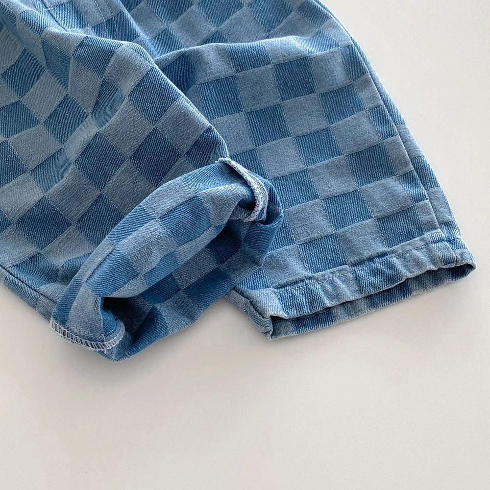 DenimCheck – Bequem & trendy – Kinderhose mit Karomuster