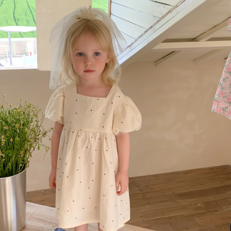 LittleTwinkle – Weich & bequem – Kinderkleid mit doppelten Schleifen