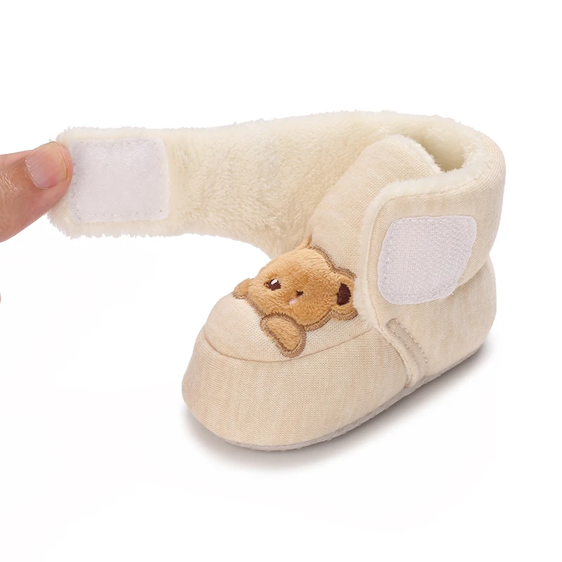 TinyBoots – Gemütlich & bequem – Plüsch-Babyschuhe für den Winter
