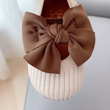 SweetBow – Niedlich & praktisch – Gestrickte Babyschuhe mit Schmetterlingsschleife
