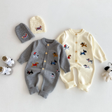 PlayfulKnit – Weich & niedlich – Gestrickter Baby-Strampler mit Hundemotiv