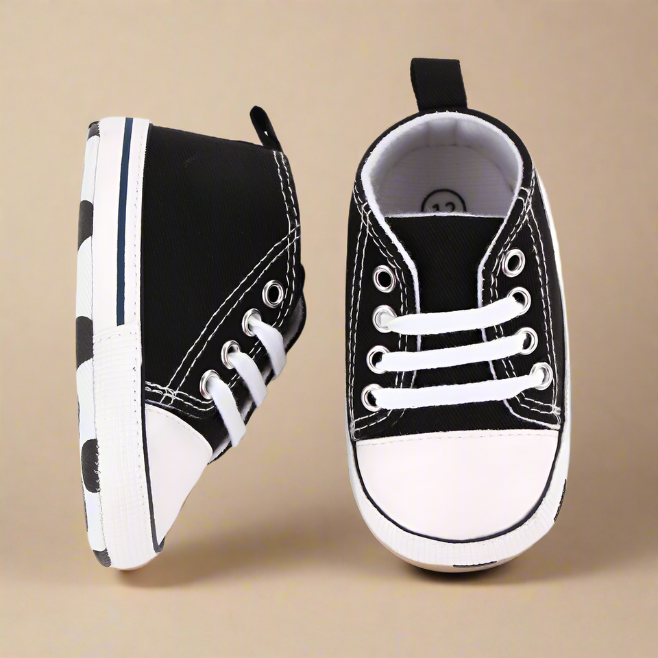 BabyStride – Atmungsaktiv und flexibel - 'First Steps' Turnschuhe
