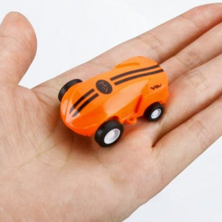 Pocket Cars™ - En hvirvelvind af sjov - Stuntlegetøjsbil