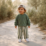 SoftStripe – Weich & bequem – Babyhose mit gestreiftem Muster