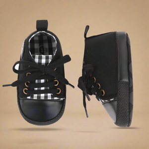 BabyStride – Atmungsaktiv und flexibel - 'First Steps' Turnschuhe