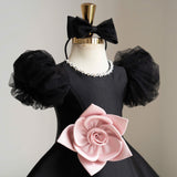LittleRose – Elegant & festlich – Mädchenkleid mit 3D-Blume und Puffärmeln