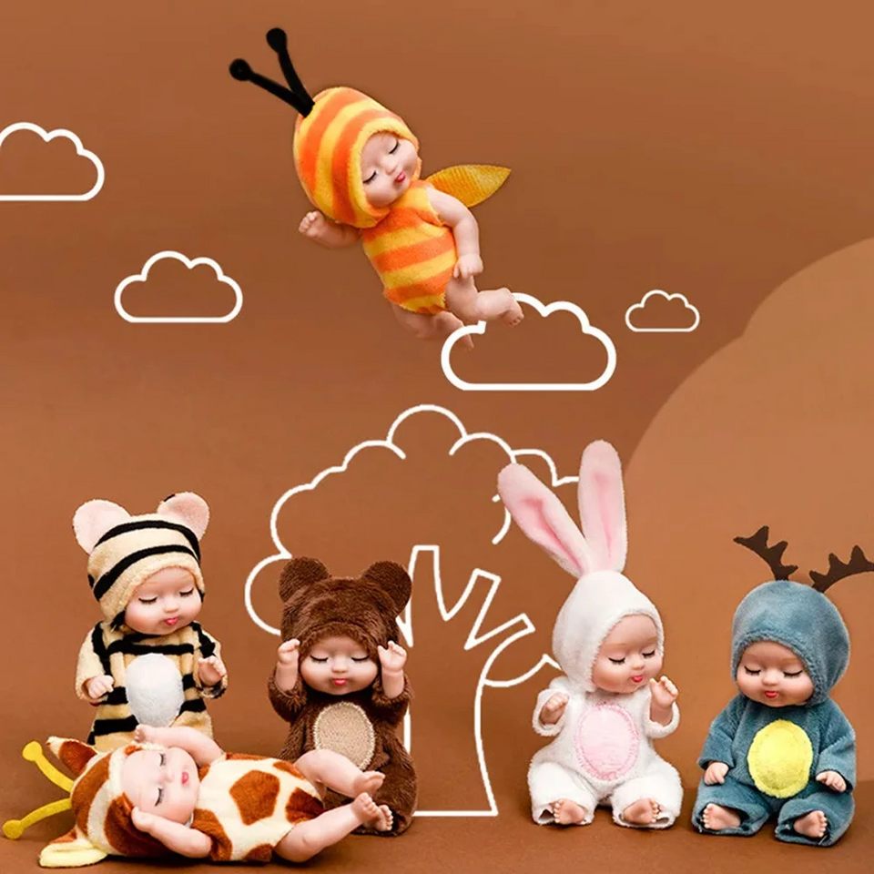 LittleDolly – Süß & Gemütlich – Babypuppe in einem fröhlichen Tierkostüm