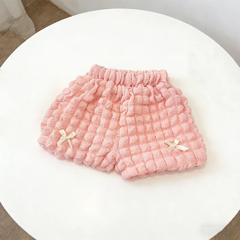 LovelyBloom – Weich & niedlich – Kinderhose mit Rüschen und Schleife