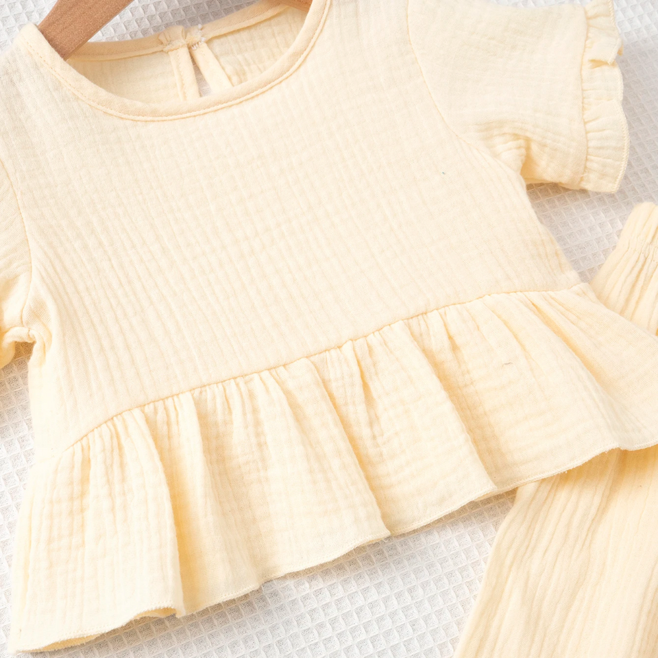 SoftCharm – Elegant & bequem – Mädchen-Set mit Rüschenoberteil und langer Hose