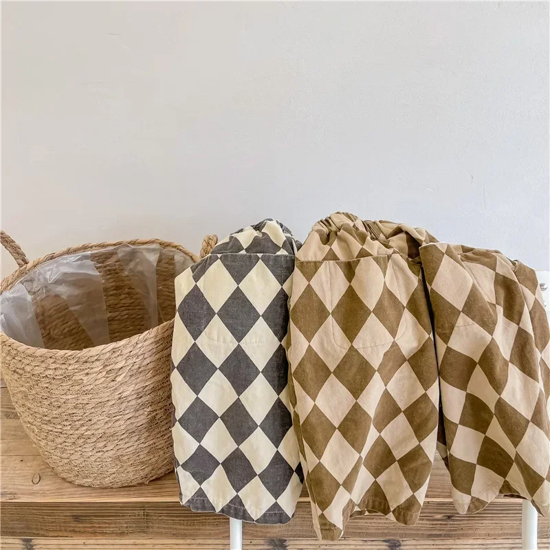 RetroBloom – Bequem & verspielt – Kinderhose mit Argyle-Muster