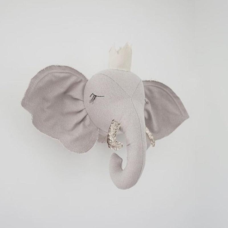 PlayNest – Weich & lehrreich – Plüschtiere als Wanddekoration