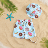 Beach Set – Farbenfroh & stilvoll – Badehose mit Aufdruck & Hut