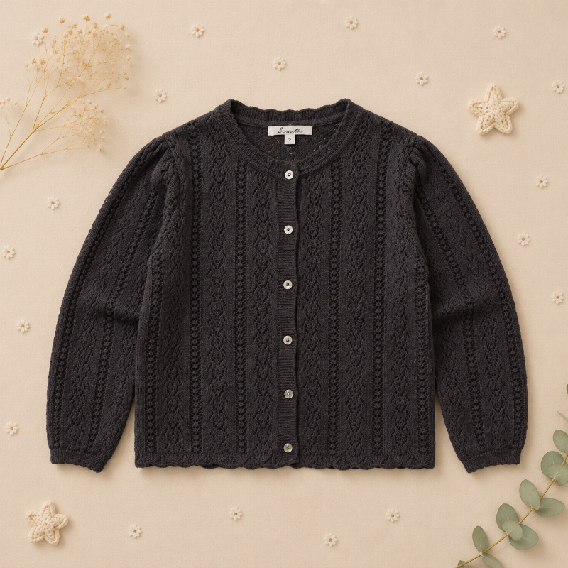 Buttoned Cardigan – Weich & bequem – Gestrickte Kinderweste