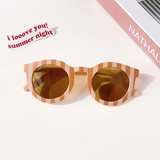 Colorful Kids Sun Shades – UV-Schutz & Stil – Kindersonnenbrillen