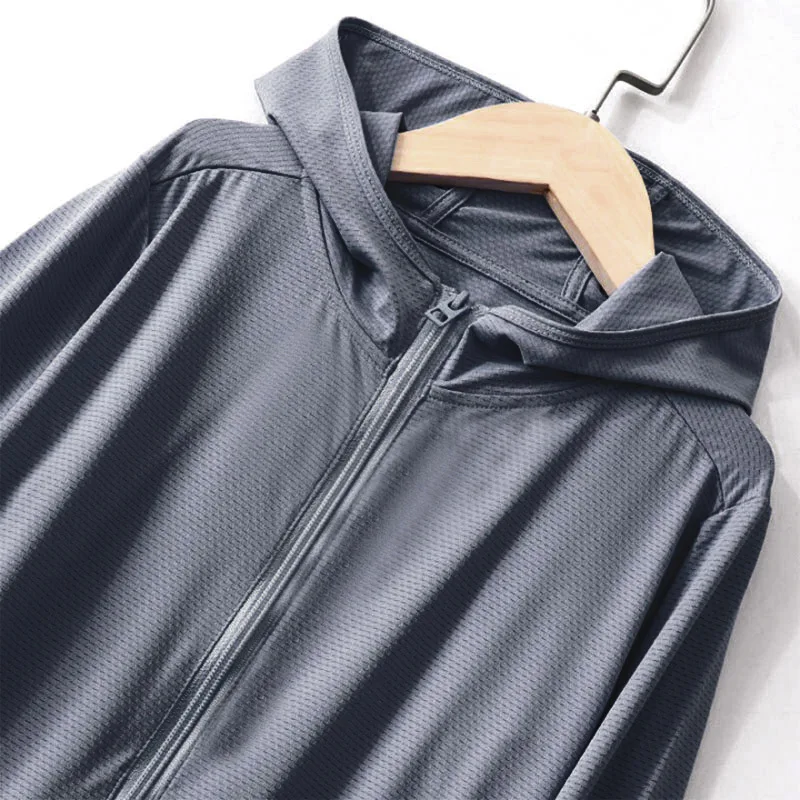 SunnyShield – Leicht & Schützend – UV-schützende Kinderjacke mit Kapuze