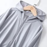 SunnyShield – Leicht & Schützend – UV-schützende Kinderjacke mit Kapuze