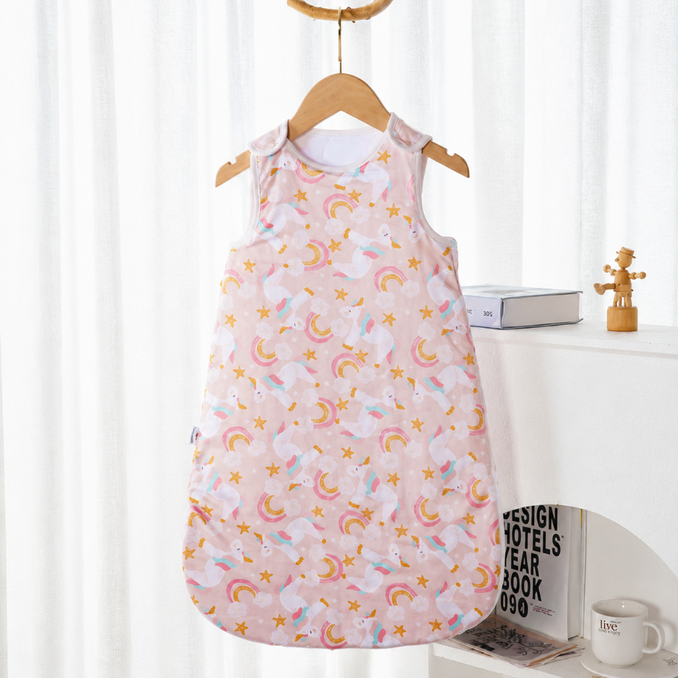 LittleDreams – Weich & atmungsaktiv – Ärmelloser Babyschlafsack