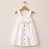 BloomGrace – Niedlich & bequem – Kinderkleid mit Schleife und verstellbaren Trägern