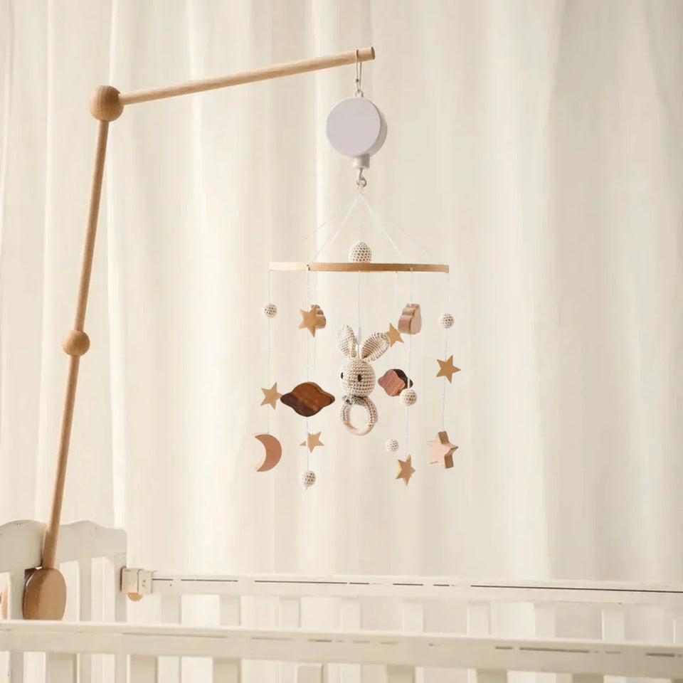 LittleNest – Naturlig ro – Babymobil i træ