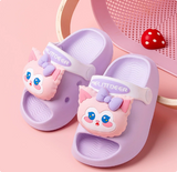 Mini Fashion – Munter og tryg – Polka strandtøfler