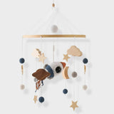 LittleNest – Naturlig ro – Babymobil i træ