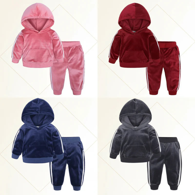 Kids Tales – Warm & Comfortabel – Velvet Trainingsanzug für Kinder