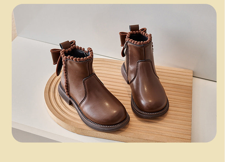 Mini Fashion – Komfort & Stil – Lederstiefeletten