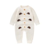 CozyHedge – Weich & warm – Gestrickter Baby-Strampler mit Igel-Motiv