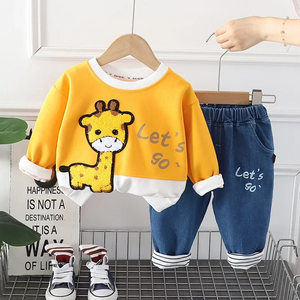 Mini Fashion™ – Weich und zäh – Kinderbekleidungsset
