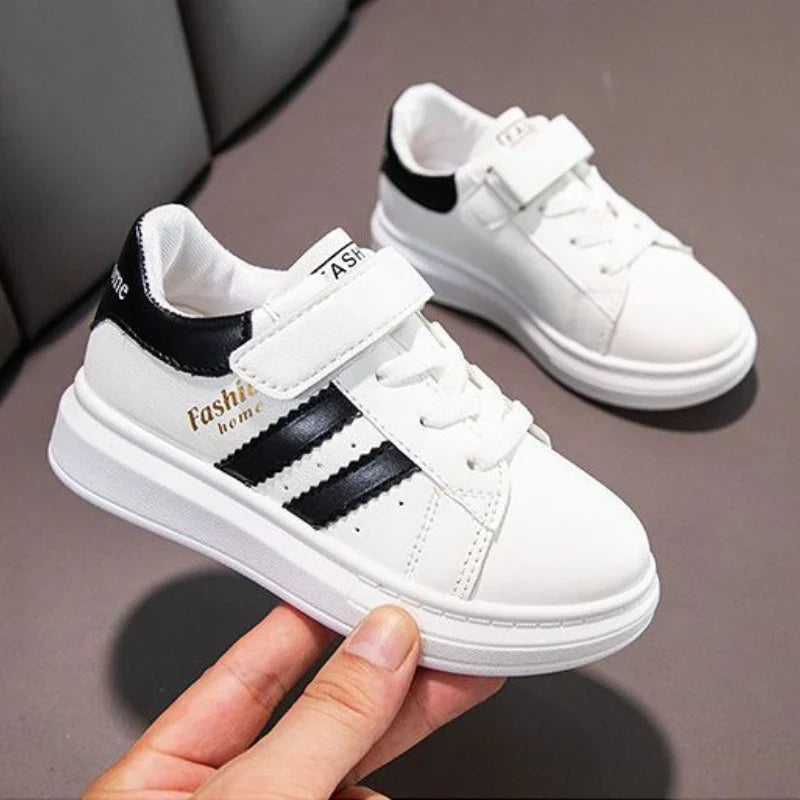 UrbanFlex – Cool & bequem – Weiße Sneakers