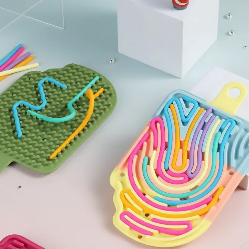 FidgetFrost – Verspielt & Weich – Silikon-Busy Board