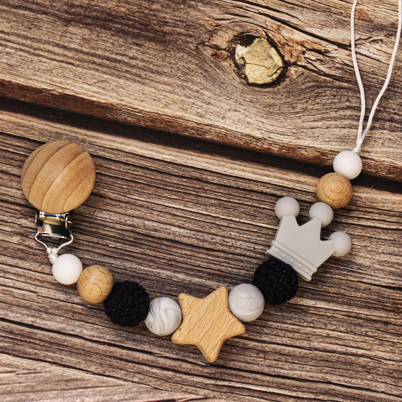 Baby Pacifier Holder –  Mit Namen – Personalisierte Holz- und Silikonperlen