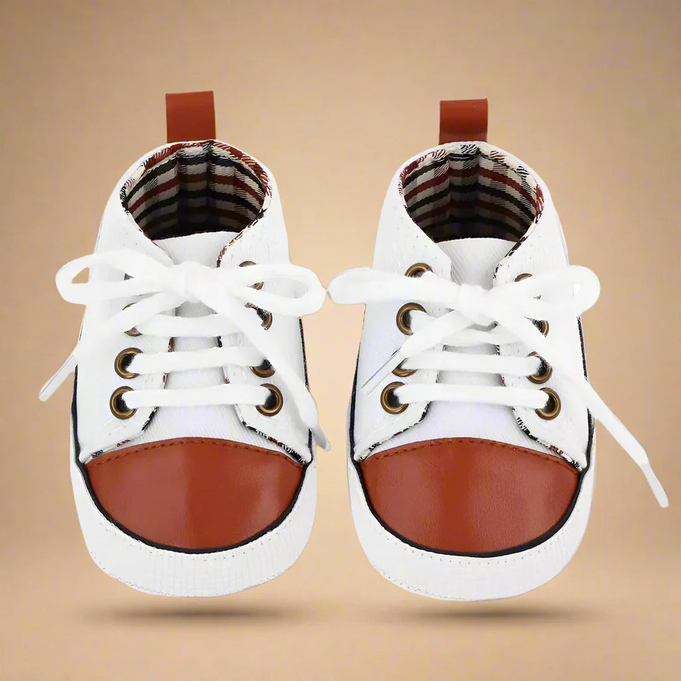 BabyStride – Atmungsaktiv und flexibel - 'First Steps' Turnschuhe