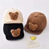 Mini Fashion - Cool & sød - Corduroy børnehat med bjørn