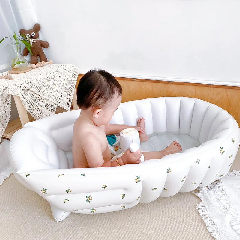 Blow Up Baby Bath™ - für kleine Wasserratten - Aufblasbare Babywanne