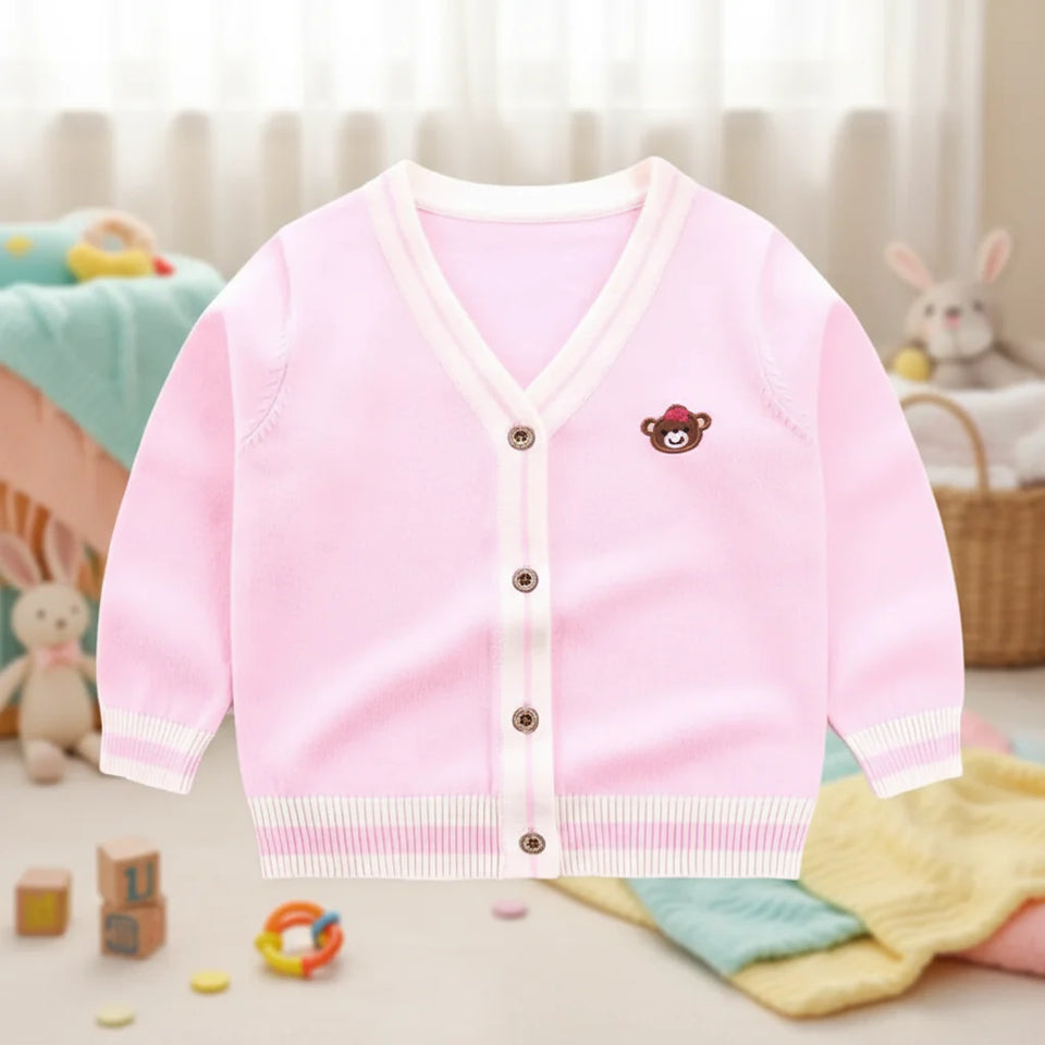 CozziWear – Warm & Trendy – Strickjacke mit Bären