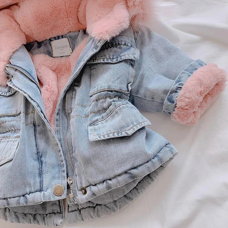 FurDream – Denim Look – Vinterjakke med hætte