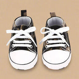 BabyStride – Atmungsaktiv und flexibel - 'First Steps' Turnschuhe