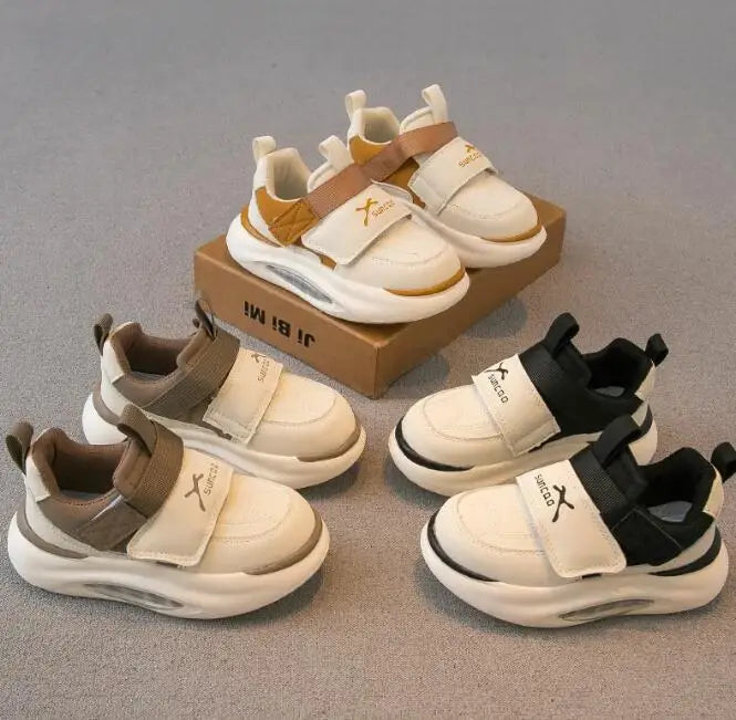 KidStride – Trendy & Funktional – Sneakers mit Klettverschluss